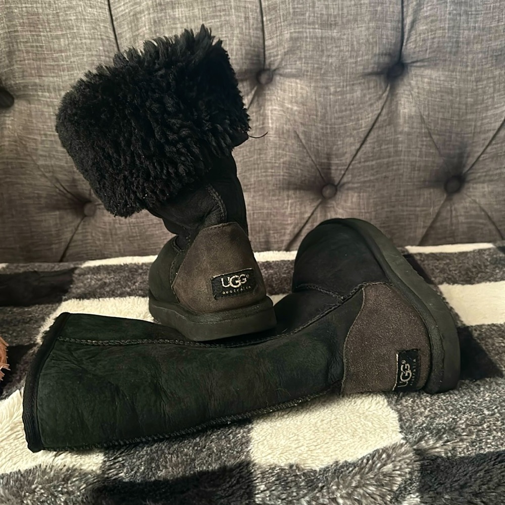 Women’s tall black UGGS